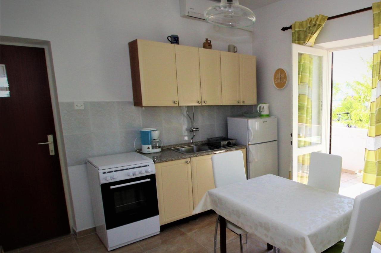 Apartments And Rooms With Parking Space Pag - 13060 Pag Town Luaran gambar