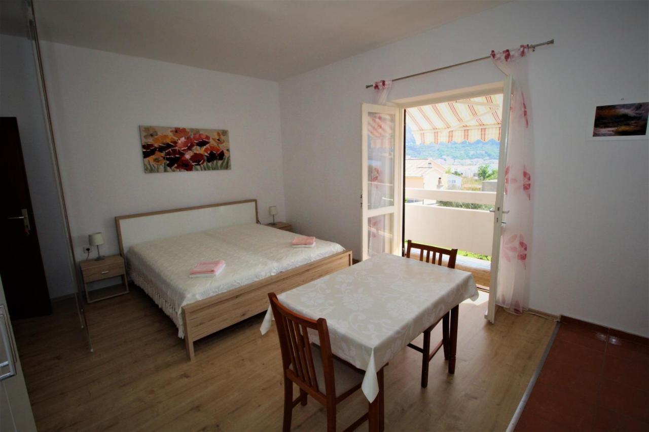 Apartments And Rooms With Parking Space Pag - 13060 Pag Town Luaran gambar